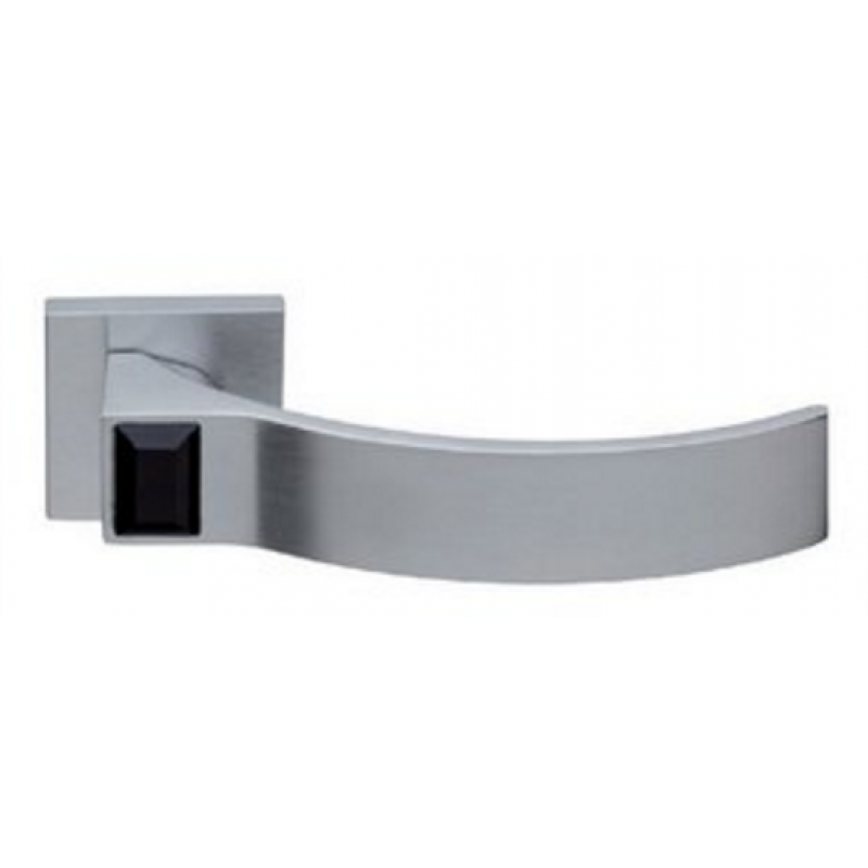 Linea Cali - Дверная ручка LINEA CALI на квадратной розетке ELIOS nero 1343 RO 019 CS хром матовый Linea Cali - Дверная ручка LINEA CALI на квадратной розетке ELIOS nero 1343 RO 019 CS хром матовый