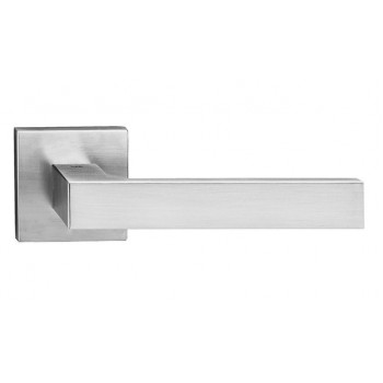 Дверная ручка Tupai Square 2275 Q матовый хром (96)