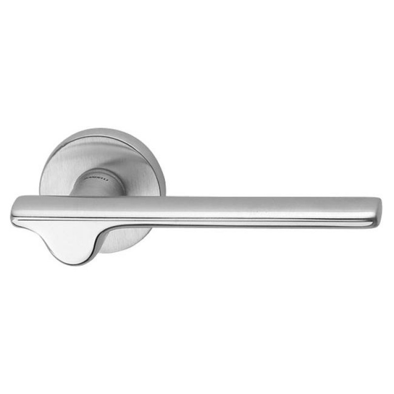 Mandelli - Ручка дверная на круглой розетке MANDELLI 3191 ARA 26D матовый хром/хром