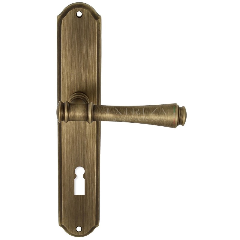 Extreza - Дверная ручка Extreza Piero (Пьеро) 326 на планке PL01 KEY матовая бронза F03