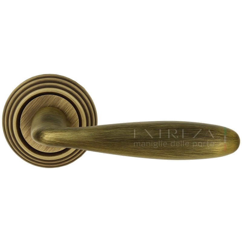 Extreza - Дверная ручка Extreza VIGO (Виго) 324 на розетке R05 матовая бронза F03 Extreza - Дверная ручка Extreza VIGO (Виго) 324 на розетке R05 матовая бронза F03